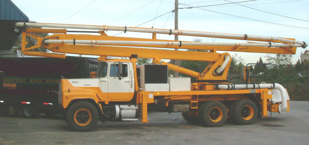 1983 Thomsen 2001 concrete pump